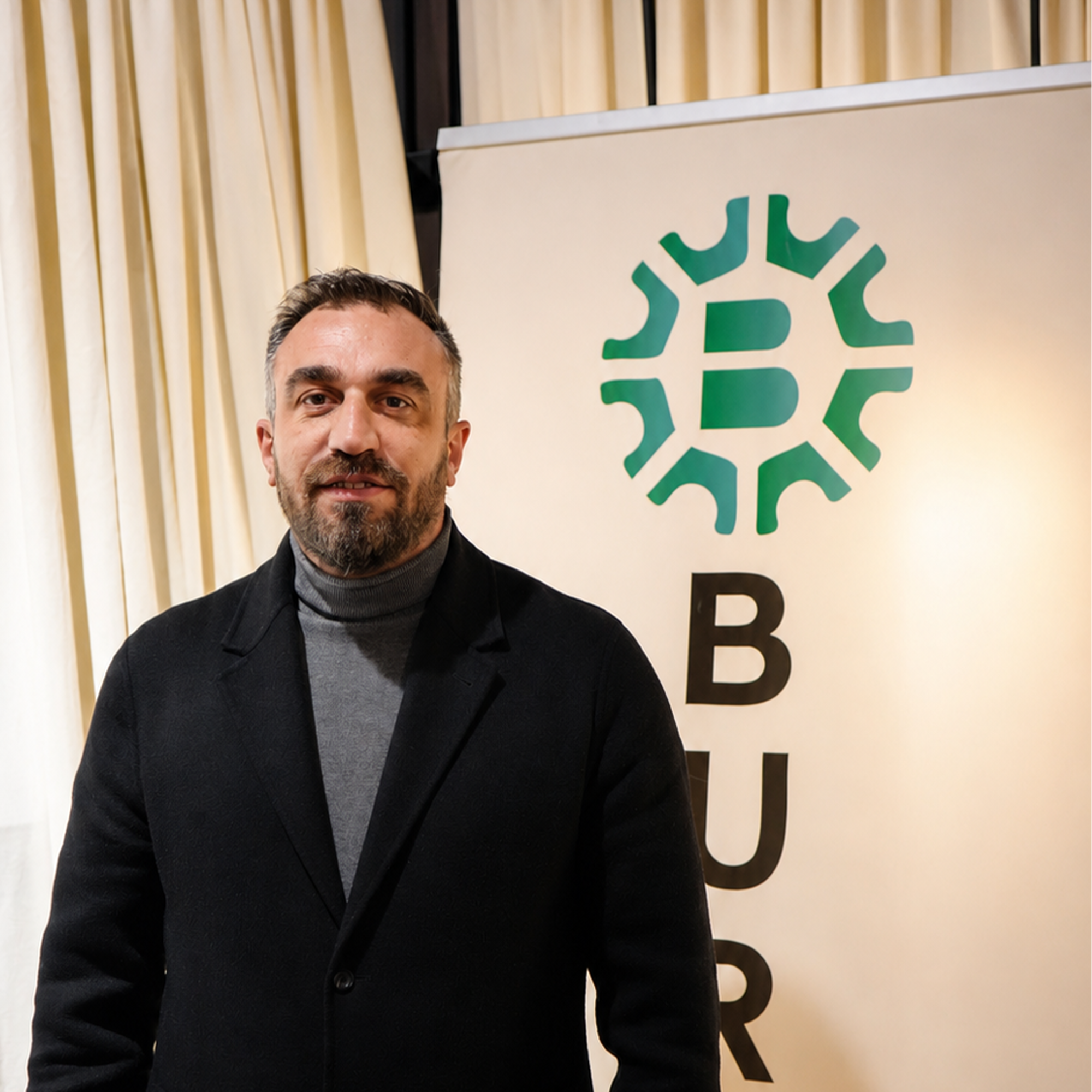 onur özdemir